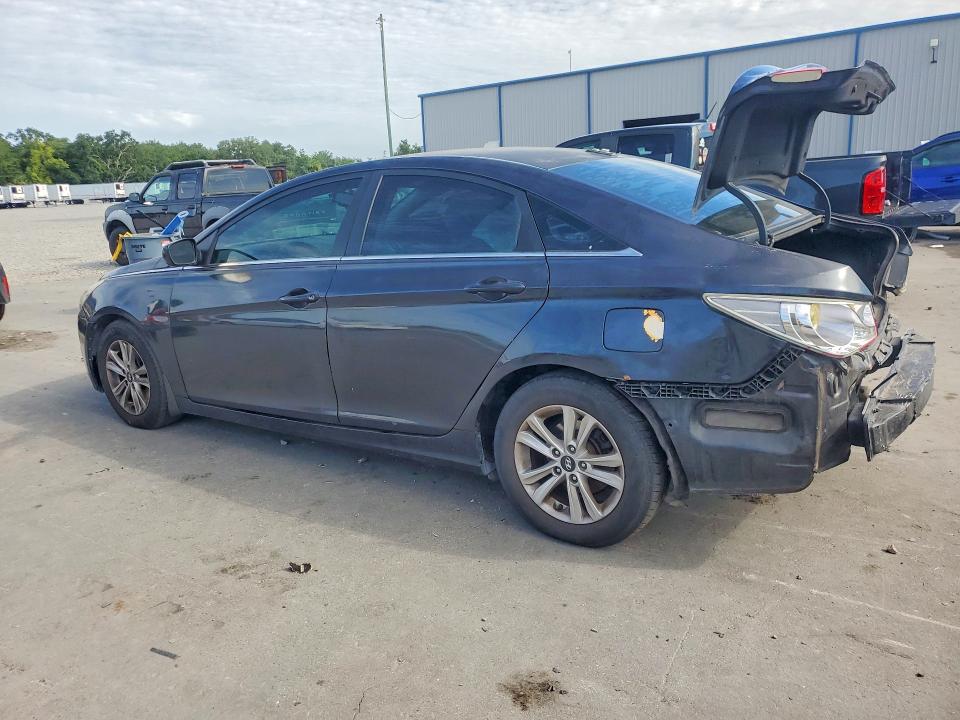 2013 Hyundai Sonata VIN 5NPEB4ACXDH625756 COPART salvage auction — REAR END, Fl - Cert Of Title Slvg Rebuildable, sold $350 on 2026-07-20 (photo 2)