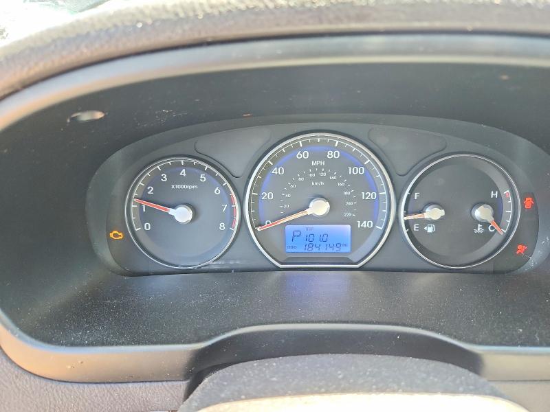 2011 Hyundai Santa fe VIN 5XYZGDAB5BG070066 COPART salvage auction — REAR END, Ct - Cert Of Title-Salvage, sold $950 on 2026-07-10 (photo 9)