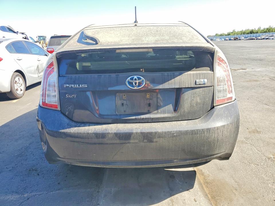 2013 Toyota Prius VIN JTDKN3DU9D5575599 COPART salvage auction — MINOR DENT/SCRATCHES, Ca - Dis/Dlr/Exp Only Clean Title, sold $2,550 on 2026-07-09 (photo 6)