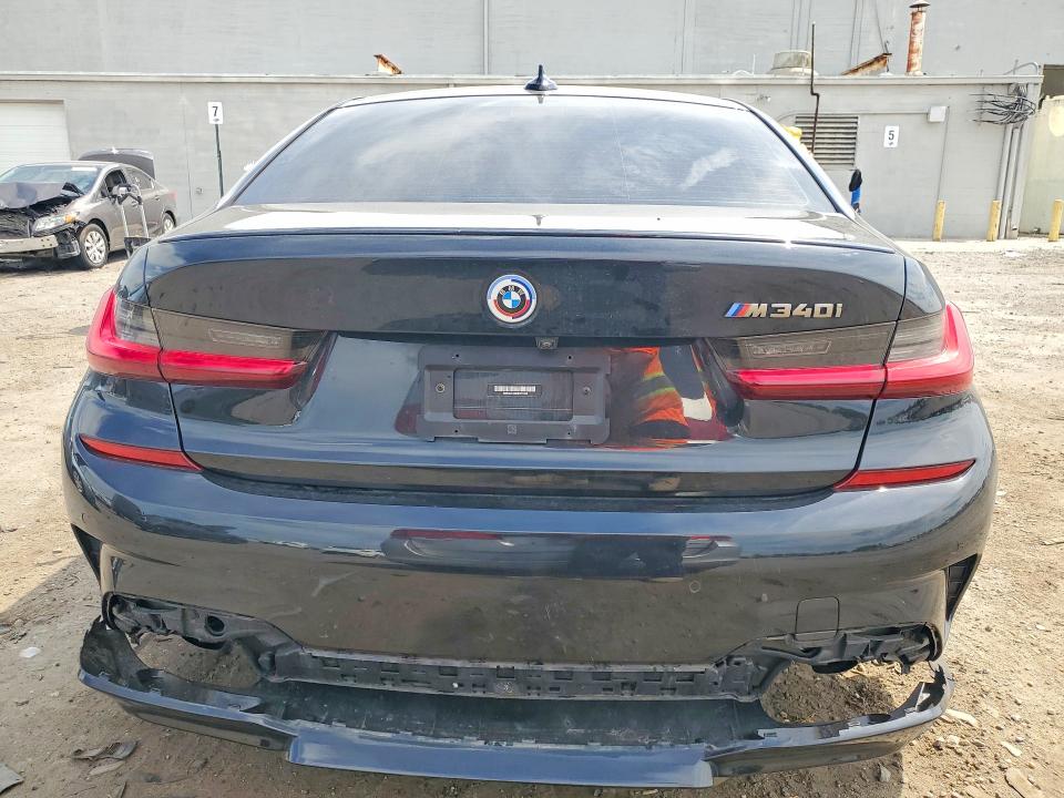 2022 BMW VIN 3MW5U7J00N8C71989 COPART salvage auction — FRONT END, Va - Cert Of Title - Salvage, sold $21,300 on 2026-07-29 (photo 6)