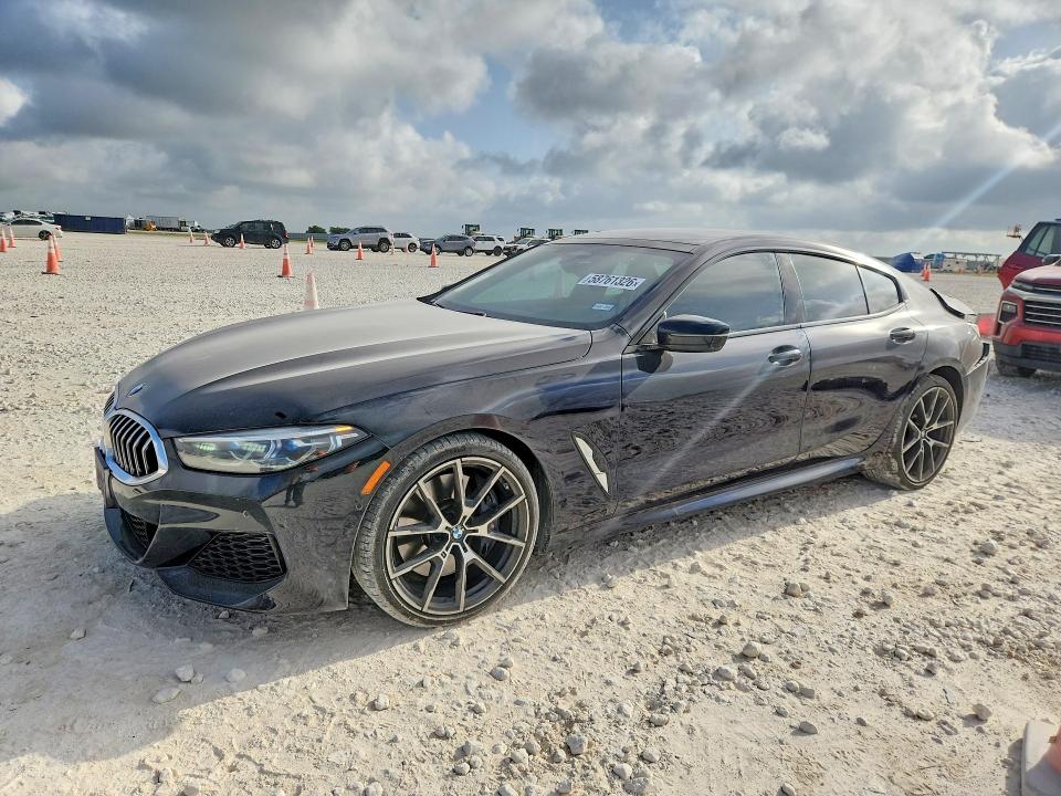 2022 BMW 8er VIN WBAGV2C05NCG90468 — COPART salvage auction photo