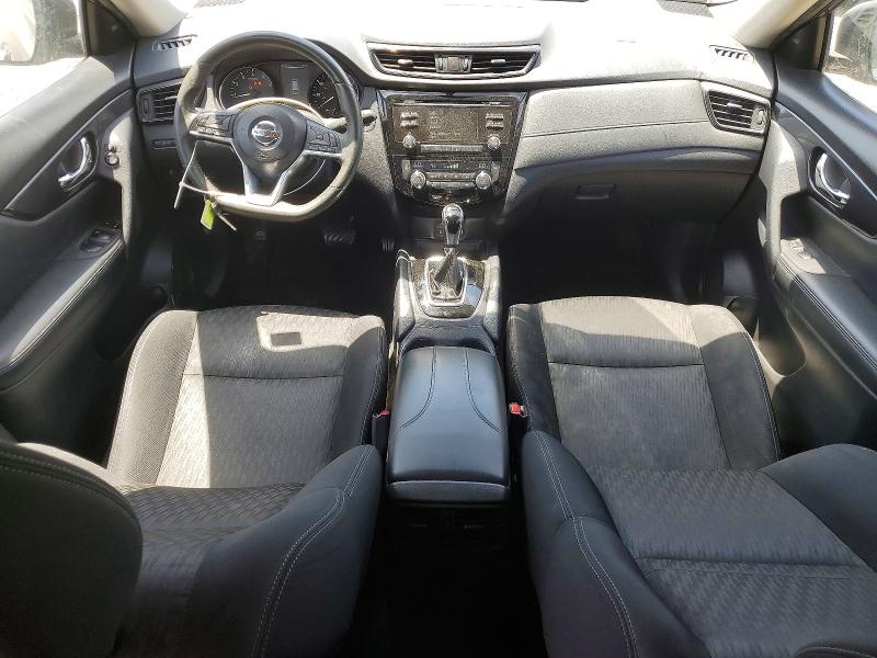 2017 Nissan Rogue VIN KNMAT2MT4HP522886 COPART salvage auction — MINOR DENT/SCRATCHES, Ca - Dis/Dlr/Exp Only Clean Title, sold $500 on 2026-07-10 (photo 8)