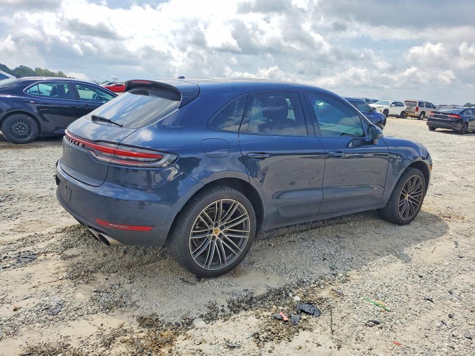 2019 Porsche Macan VIN WP1AB2A58KLB32475 COPART salvage auction — SIDE, GA - CERT OF TITLE-SALVAGE, sold $4,000 on 2026-07-29 (photo 3)