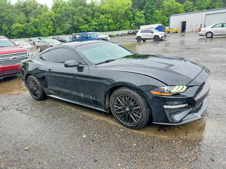 2019 Ford Mustang VIN 1FA6P8TH5K5117882 COPART salvage auction — MINOR DENT/SCRATCHES, Tx - Certificate Of Title, sold $5,100 on 2026-07-02 (photo 4)