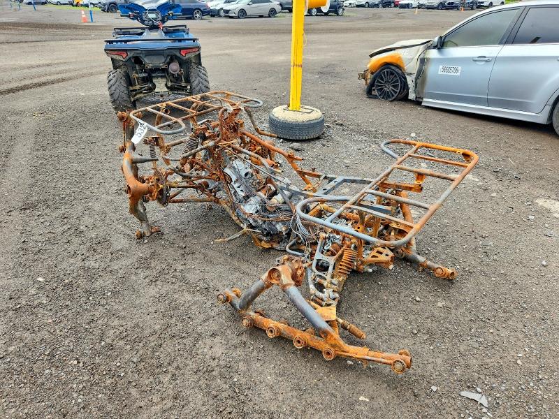 2021 Yamaha Yfm450 VIN 5Y4AJ80W3MA301518 COPART salvage auction — BURN, Qc - Irrecuperable, sold $150 on 2026-09-01 (photo 3)