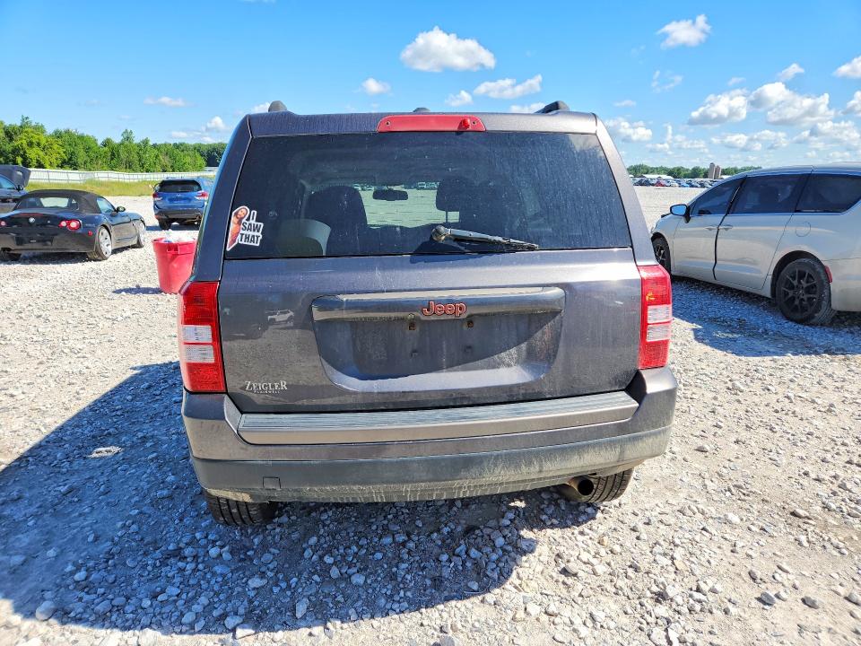 2016 Jeep Liberty (patriot) VIN 1C4NJPBB6GD682217 COPART salvage auction — FRONT END, MI - CERTIFICATE OF TITLE, sold $350 on 2026-07-02 (photo 6)