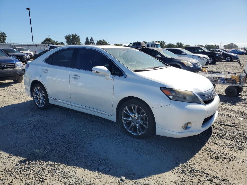 2010 Lexus Hs 250h VIN JTHBB1BA0A2020784 COPART salvage auction — REAR END, CA - DIS/DLR/EXP APP FOR DUP CLEAN, sold $2,250 on 2026-07-14 (photo 4)