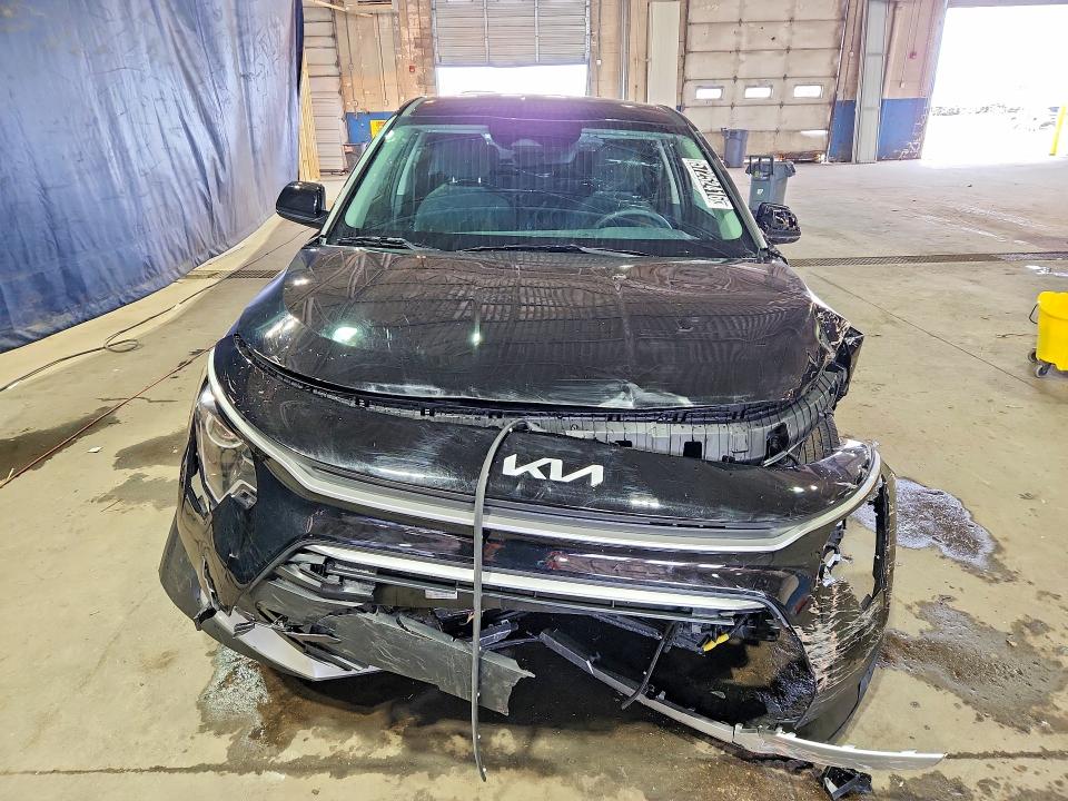 2026 Kia Niro VIN KNDCP3LE5T5319693 COPART salvage auction — FRONT END, Mi - Cert Of Title-Salvage Vehicle, sold $3,450 on 2026-07-20 (photo 5)