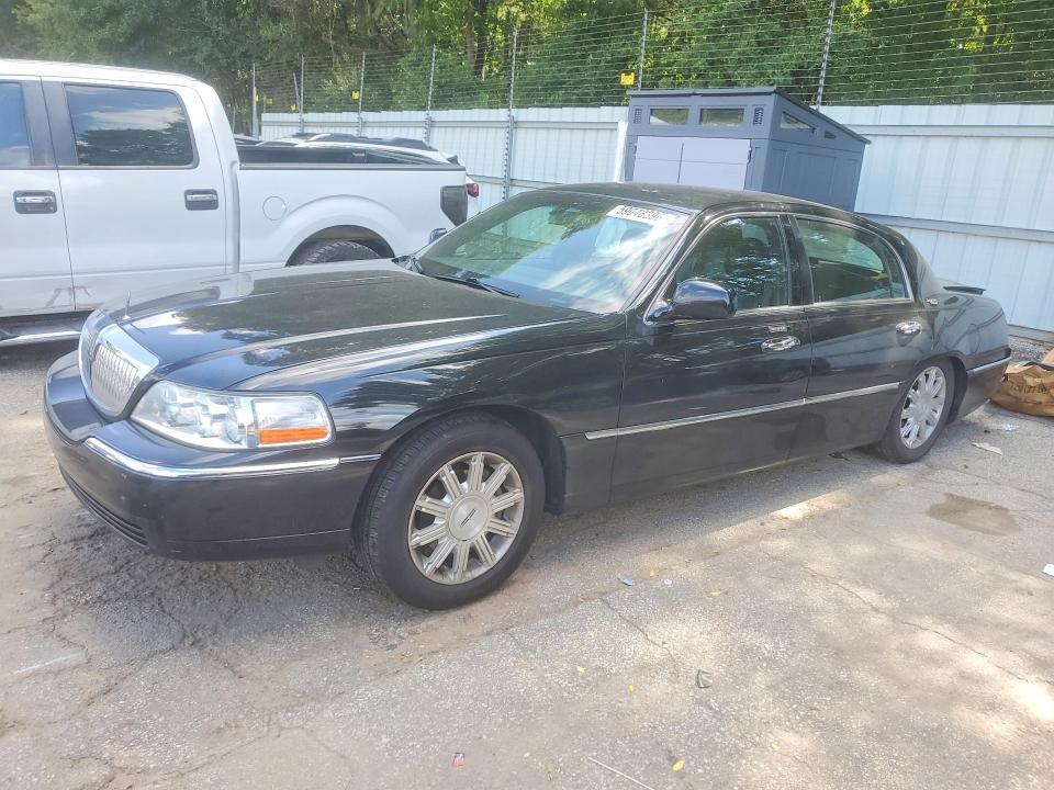 2009 Lincoln TOWN CAR VIN 2LNHM82VX9X611744 COPART salvage auction — REAR END, Ga - Cert Of Title-Salvage, sold $600 on 2026-07-31 (photo 1)