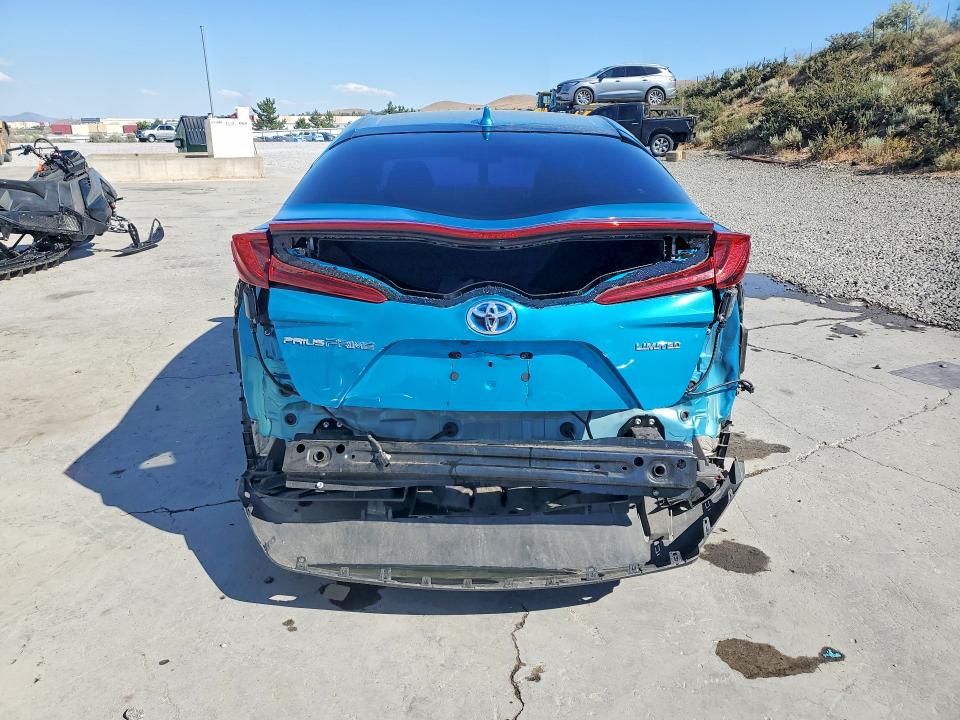 2022 Toyota Prius VIN JTDKAMFP7N3211087 COPART salvage auction — FRONT END, NV - SALVAGE TITLE, sold $9,400 on 2026-07-30 (photo 6)