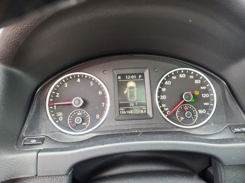 2011 Volkswagen Tiguan VIN WVGBV7AX3BW534426 COPART salvage auction — FRONT END, Il - Salvage Certificate, sold $375 on 2026-08-11 (photo 9)
