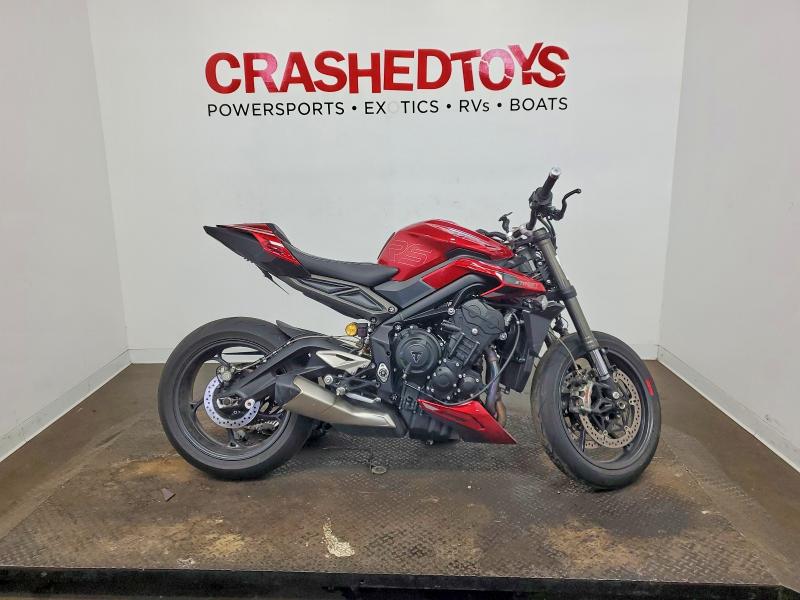 2024 Triumph motorcycle Street VIN SMTA614K7RTBP3096 COPART salvage auction — FRONT END, MN - CERT OF TITLE-SALVAGE, sold $3,050 on 2026-07-16 (photo 1)