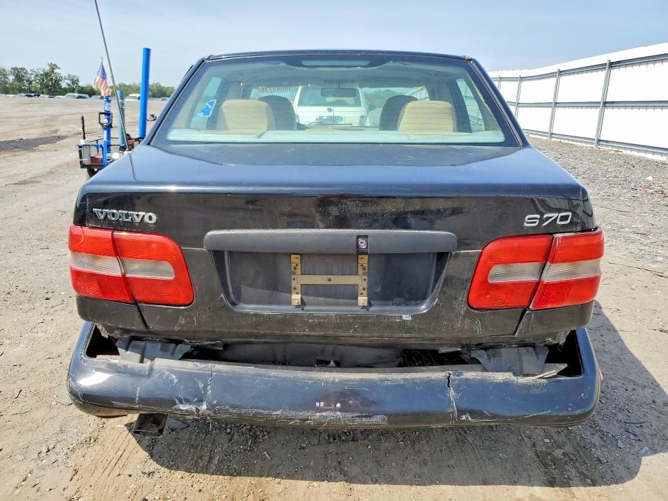 1999 Volvo S70 VIN YV1LS55A8X1576309 COPART salvage auction — REAR END, VA - CERT OF TITLE - SALVAGE, sold $275 on 2026-07-29 (photo 6)