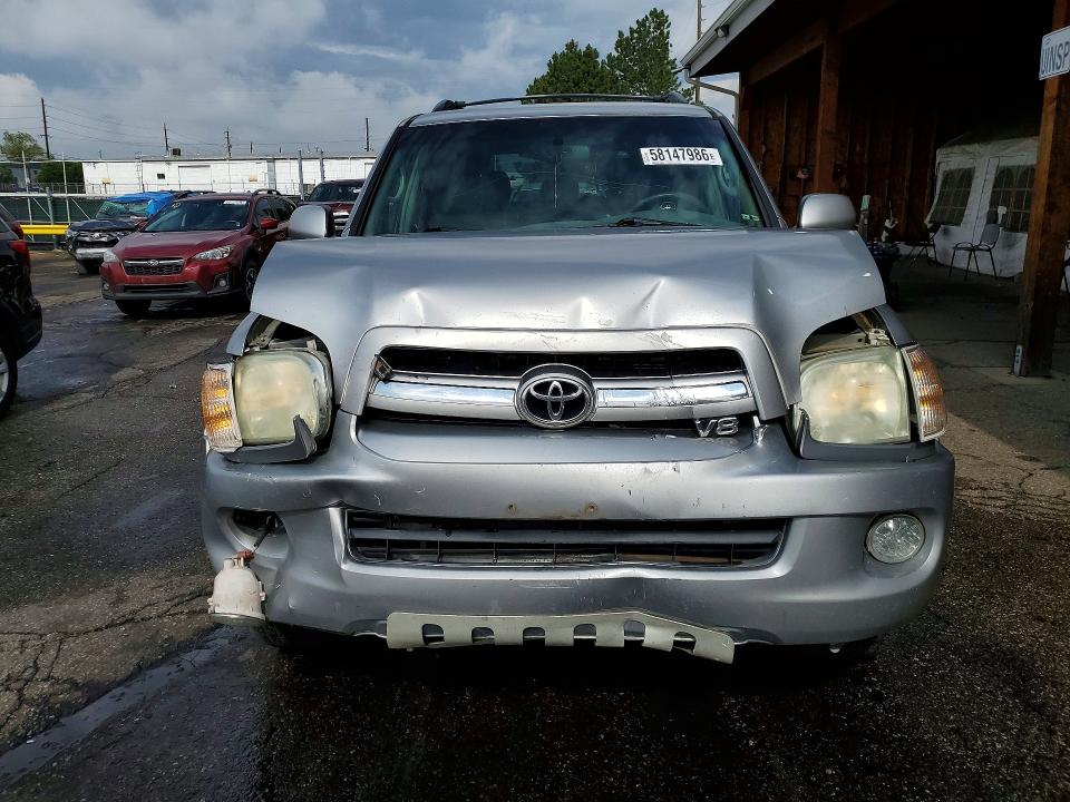 2005 Toyota Sequoia VIN 5TDBT48A85S256542 COPART salvage auction — FRONT END, Co - Public - Salvage Title, sold $1,900 on 2026-07-14 (photo 5)