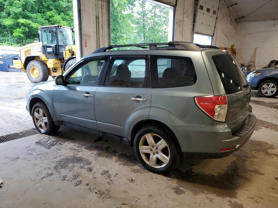 2010 Subaru Forester VIN JF2SH6DC6AH719072 COPART salvage auction — MINOR DENT/SCRATCHES, Vt - Certificate Of Title, sold $575 on 2026-07-13 (photo 2)
