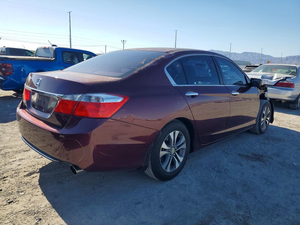 2020 Honda Accord VIN 1HGCR2F37DA057457 COPART salvage auction — FRONT END, Salvage Title, sold $2,000 on 2026-09-10 (photo 3)