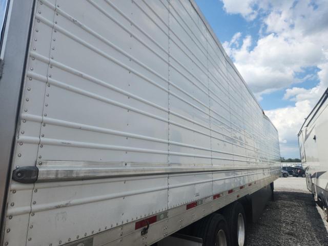 2020 Utility Vs2ra VIN 3UTVS2539L8845803 COPART salvage auction — ALL OVER, FL - CERT OF TITLE SLVG REBUILDABLE, sold $10,800 on 2026-07-09 (photo 4)