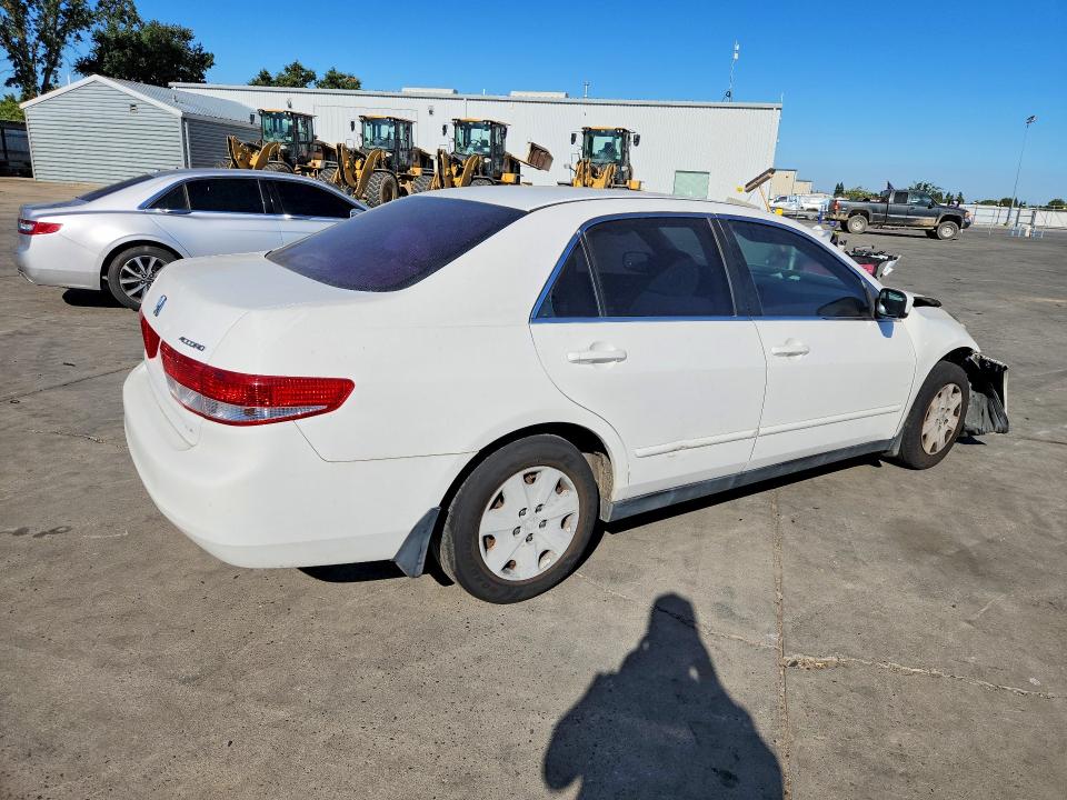 2003 Honda Accord VIN JHMCM56303C062466 COPART salvage auction — FRONT END, CA - SALVAGE CERTIFICATE, sold $275 on 2026-07-20 (photo 3)