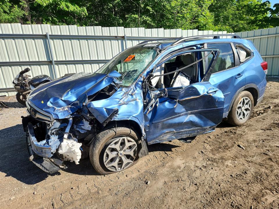 2020 Subaru Forester VIN JF2SKAJC2LH479420 COPART salvage auction — SIDE, Vt - Cert Of Title-Salvage Vehicle, sold $725 on 2026-07-13 (photo 1)