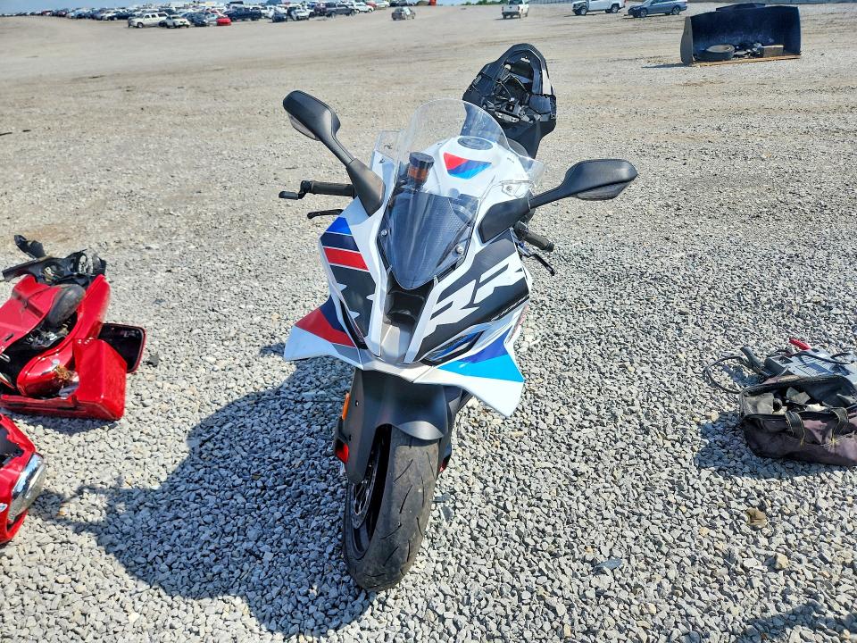 2025 BMW S VIN WB10P2300S6K99604 COPART salvage auction — REAR END, Ky - Cert Of Title-Salvage, sold $13,100 on 2026-07-09 (photo 2)