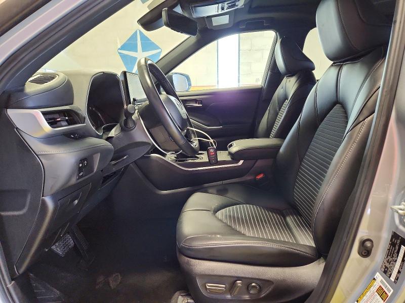 2024 Toyota Highlander VIN 5TDKDRAH9RS536980 COPART salvage auction — FRONT END, IL - CERTIFICATE OF TITLE, sold $23,600 on 2026-07-08 (photo 7)