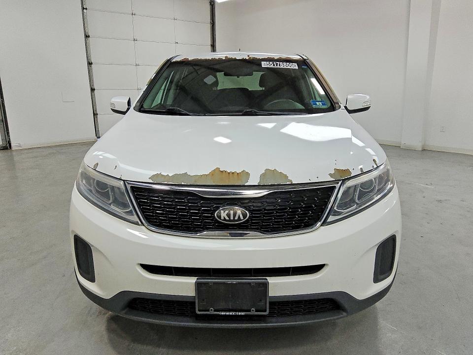 2014 Kia Sorento VIN 5XYKT3A6XEG504173 COPART salvage auction — NORMAL WEAR, IN - CERTIFICATE OF TITLE, sold $700 on 2026-07-23 (photo 5)