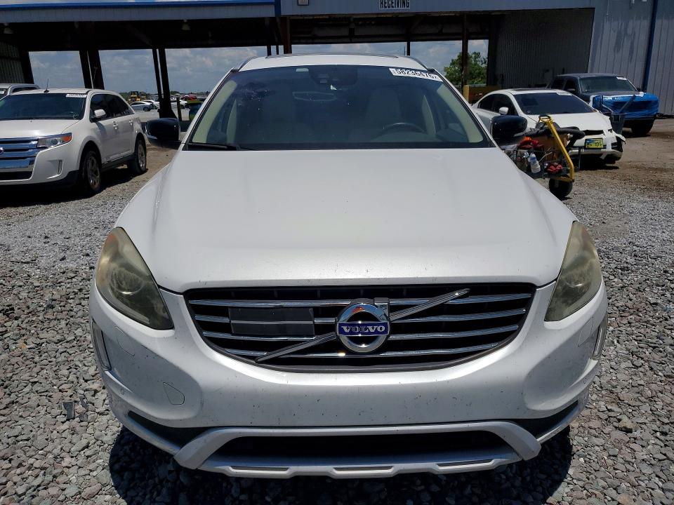 2017 Volvo VIN YV440MDR8H2217763 COPART salvage auction — REAR END, Fl - Cert Of Title Slvg Rebuildable, sold $2,450 on 2026-08-04 (photo 5)