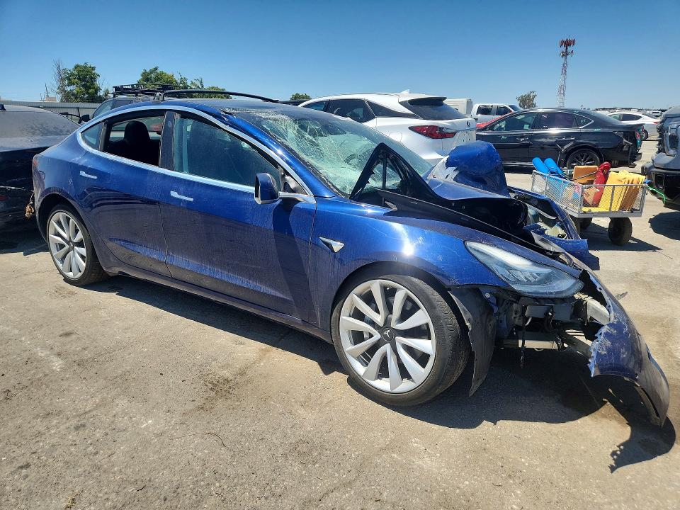 2019 Tesla VIN 5YJ3E1EA7KF311595 COPART salvage auction — FRONT END, Ca - Non-Repairable Vehicle Cert, sold $2,550 on 2026-07-31 (photo 4)