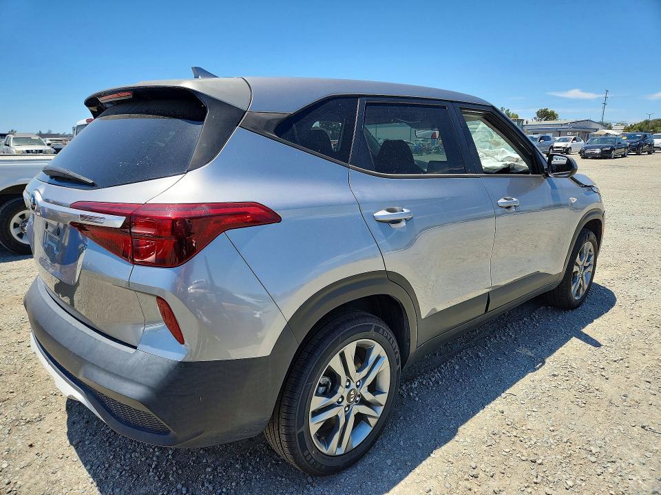 2021 Kia Seltos VIN KNDEPCAA2M7186583 COPART salvage auction — FRONT END, Ca - Dis/Dlr/Exp Only Clean Title (P), sold $2,100 on 2026-07-02 (photo 3)