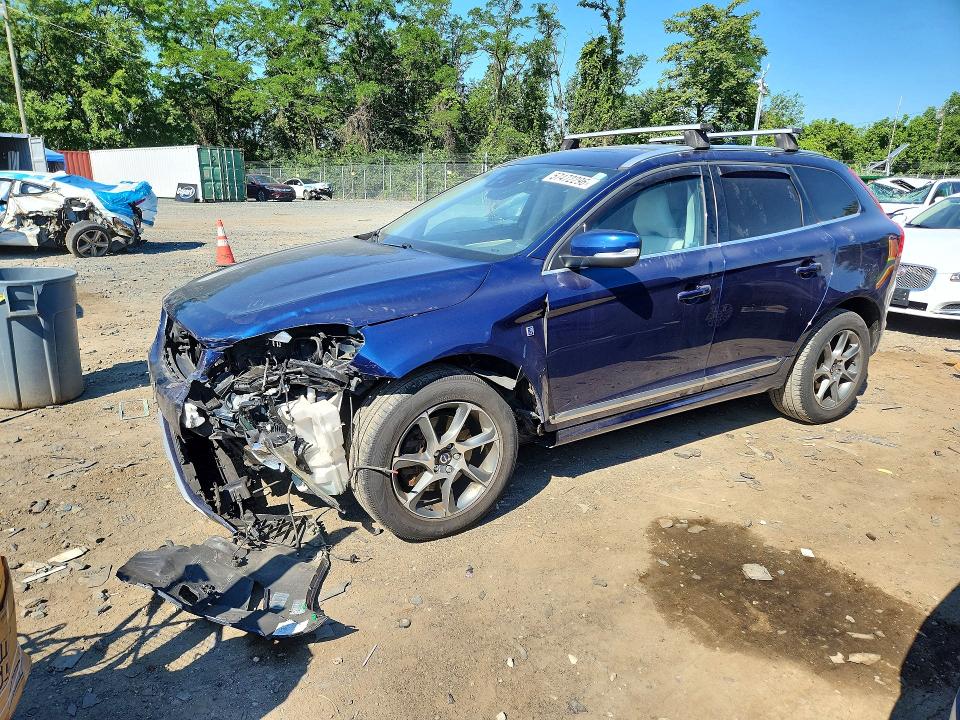 2015 Volvo VIN YV449MDV4F2710565 COPART salvage auction — FRONT END, Md - Cert Of Salvage > 75% Damage, sold $600 on 2026-07-21 (photo 1)