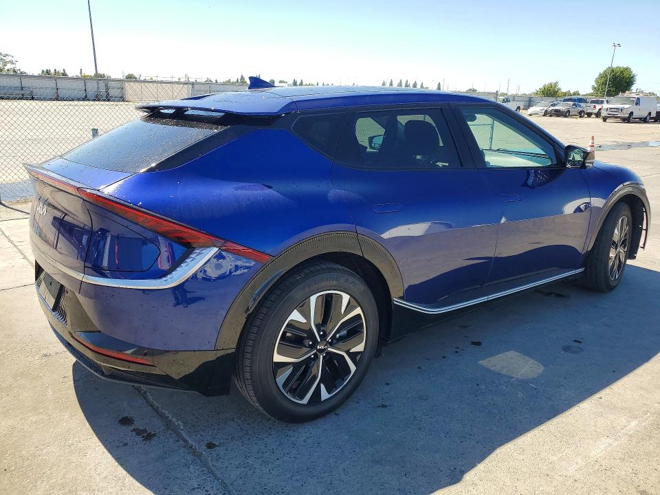 2024 Kia Ev6 VIN KNDC34LA8R5211611 COPART salvage auction — FRONT END, Ca - Certificate Of Title, sold $10,900 on 2026-07-08 (photo 3)