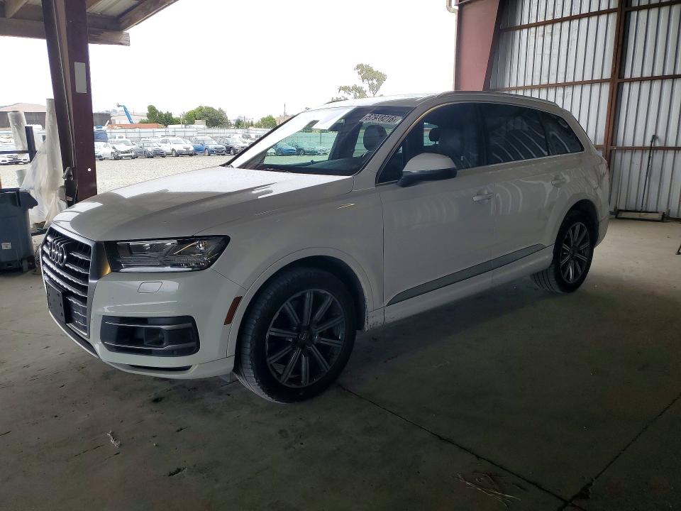 2018 Audi VIN WA1LAAF7XJD012990 COPART salvage auction — MINOR DENT/SCRATCHES, Ca - Dis/Dlr/Exp Only Clean Title, sold $3,300 on 2026-07-13 (photo 1)