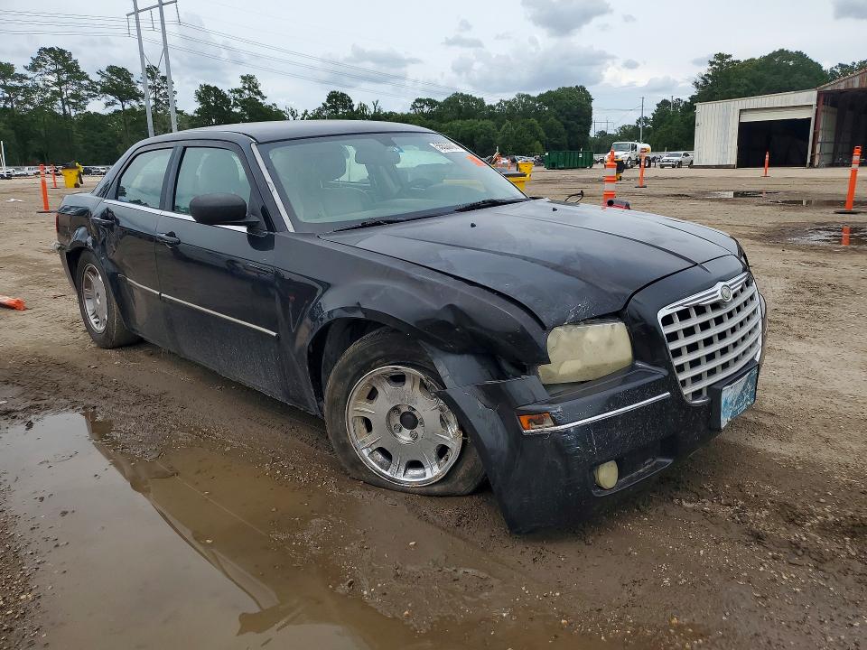 2006 Chrysler 300 VIN 2C3KA53G56H360868 COPART salvage auction — FRONT END, La - Cert Of Title-Salvage, sold $225 on 2026-07-02 (photo 4)