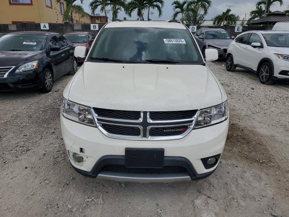 2017 Dodge Journey VIN 3C4PDDBGXGT142678 COPART salvage auction — SIDE, FL - CERT OF TITLE-REBUILT, sold $1,000 on 2026-07-02 (photo 5)