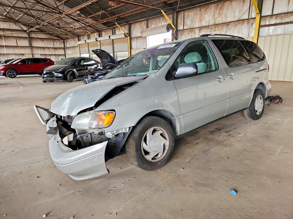 2003 Toyota Sienna VIN 4T3ZF13C83U520514 COPART salvage auction — FRONT END, Az - Certificate Of Title, sold $475 on 2026-08-03 (photo 1)