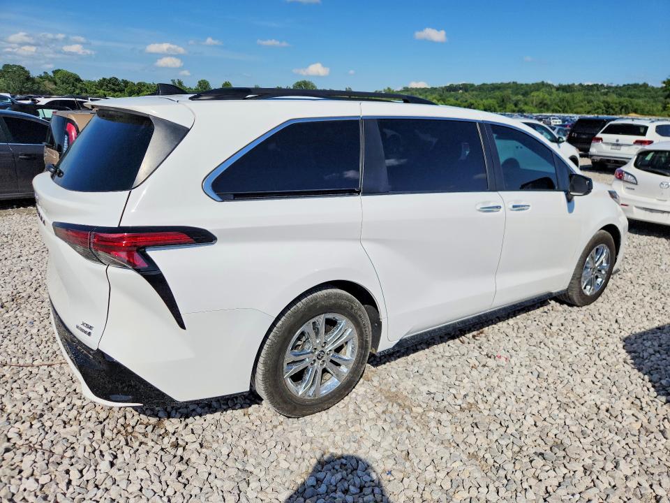 2022 Toyota VIN 5TDXSKFC2NS070206 COPART salvage auction — HAIL, MO - SALVAGE CERTIFICATE OF TITLE, sold $10,100 on 2026-07-29 (photo 3)