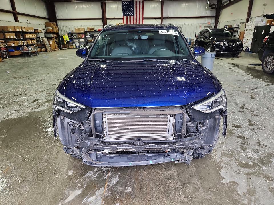 2024 Audi Q3 VIN WA1DECF33R1055842 COPART salvage auction — FRONT END, Sc - Cert Of Title-Salvage, sold $6,100 on 2026-07-29 (photo 5)