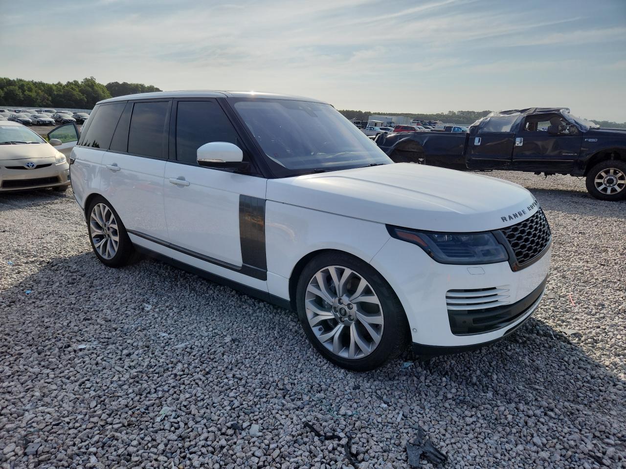 2020 Land Rover Range Rover VIN SALGS2RU2LA405830 COPART salvage auction — Minor Dent/Scratches, NC - CERTIFICATE OF TITLE (P), sold $16,700 on 2026-06-30 (photo 4)