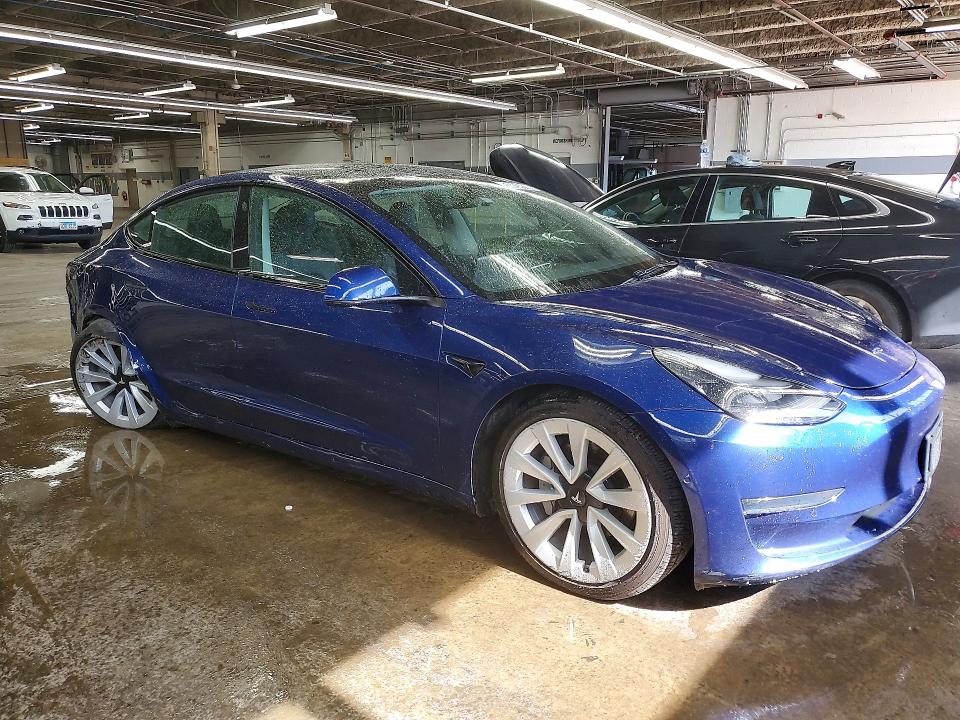2022 Tesla Model 3 VIN 5YJ3E1EA3NF303840 COPART salvage auction — UNDERCARRIAGE, Il - Salvage Certificate, sold $3,650 on 2026-07-20 (photo 4)
