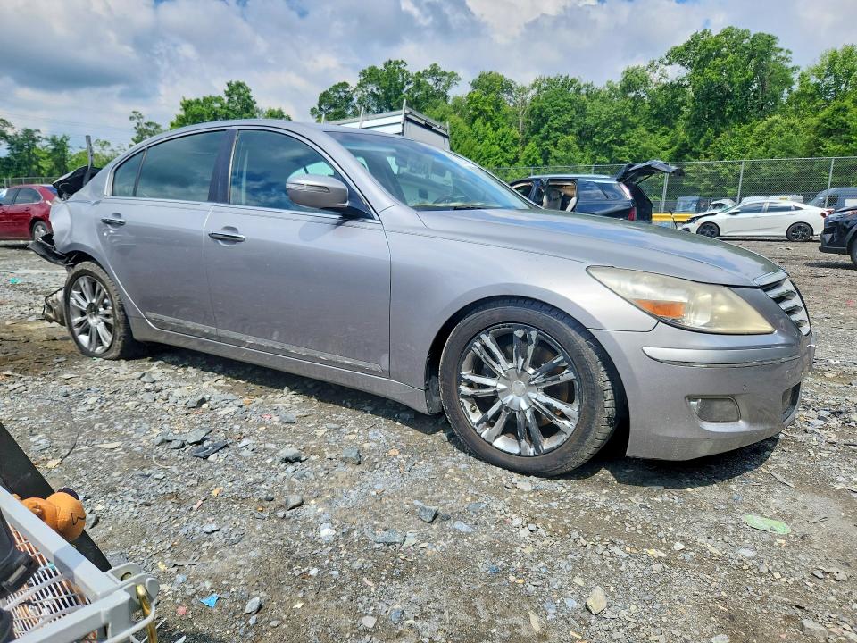2011 Hyundai Genesis VIN KMHGC4DF0BU133019 COPART salvage auction — REAR END, MD - CERT OF SALVAGE > 75% DAMAGE (P), sold $375 on 2026-07-17 (photo 4)