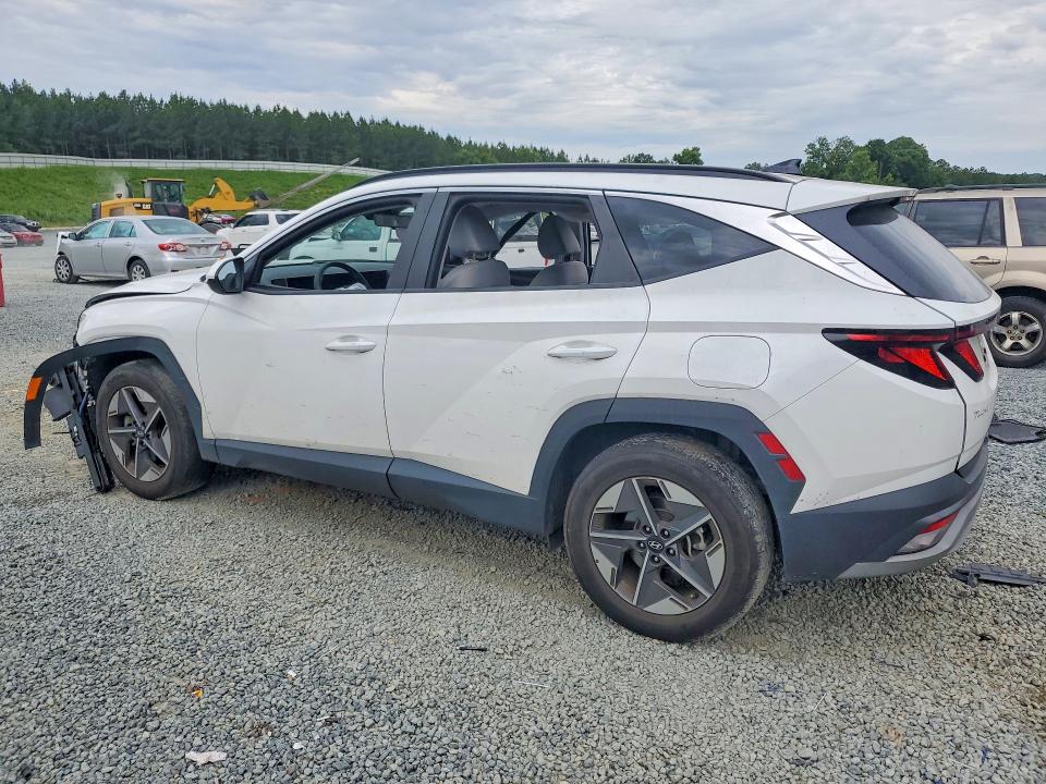 2025 Hyundai Tucson VIN 5NMJB3DE5SH452955 COPART salvage auction — FRONT END, Nc - Salvage Certificate Of Title, sold $7,400 on 2026-07-30 (photo 2)