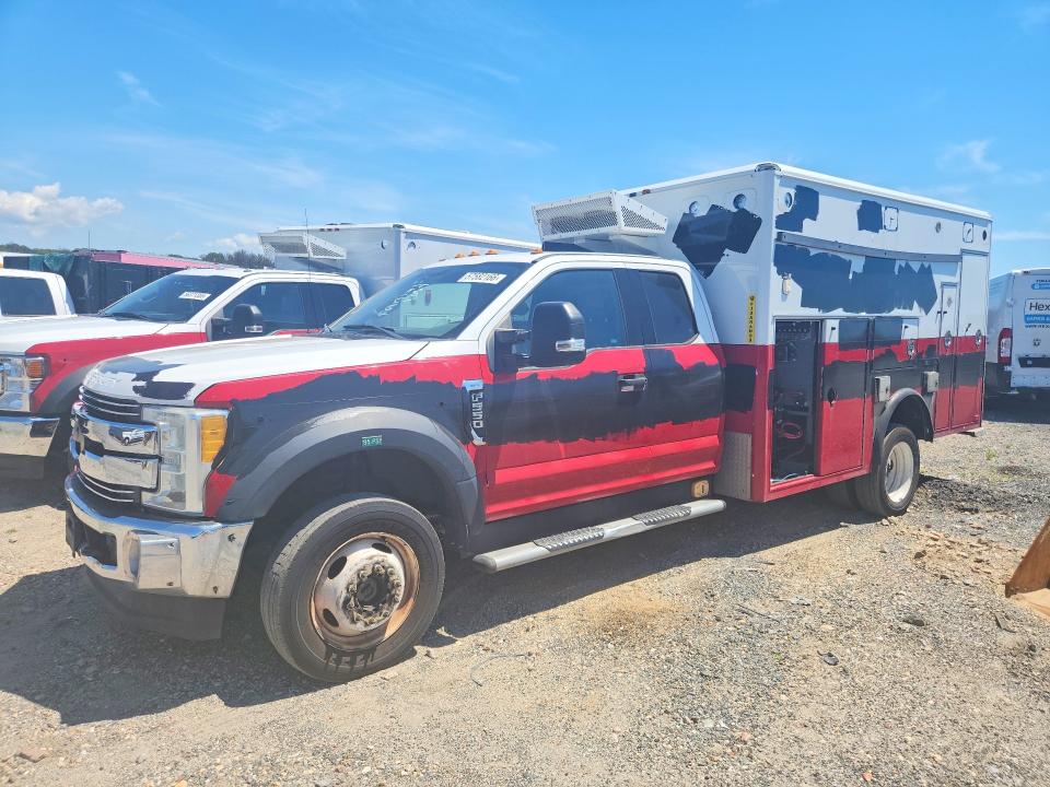 2017 Ford F-550 super duty VIN 1FD0X5HT2HED81058 — COPART salvage auction photo