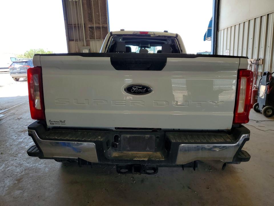 2025 Ford F350 VIN 1FT8W3DN4SED40203 COPART salvage auction — FRONT END, Tx - Salvage Vehicle Title, sold $9,100 on 2026-07-24 (photo 6)