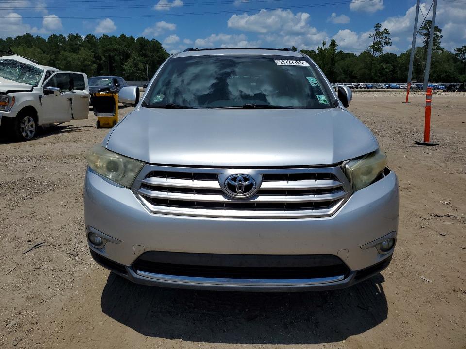 2013 Toyota Highlander VIN 5TDZK3EH3DS102722 COPART salvage auction — SIDE, LA - CERT OF TITLE-SALVAGE, sold $5,000 on 2026-07-31 (photo 5)