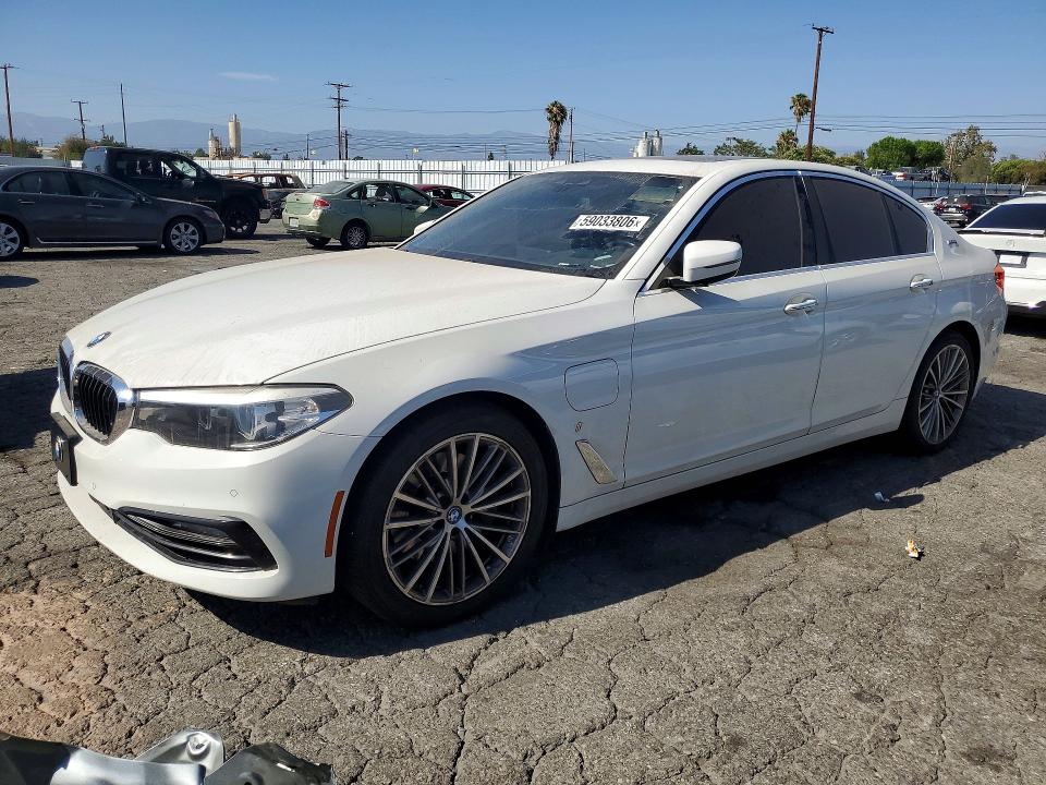 2018 BMW 5er VIN WBAJA9C54JB250471 COPART salvage auction — MINOR DENT/SCRATCHES, Ca - Dis/Dlr/Exp Only Clean Title, sold $5,400 on 2026-07-21 (photo 1)