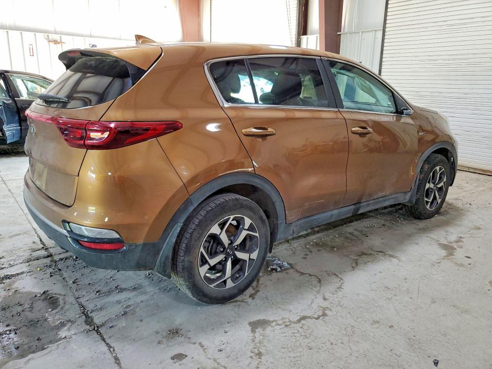 2020 Kia Sportage VIN KNDPMCAC8L7767538 COPART salvage auction — ROLLOVER, PA - CERTIFICATE OF SALVAGE, sold $3,800 on 2026-07-22 (photo 3)