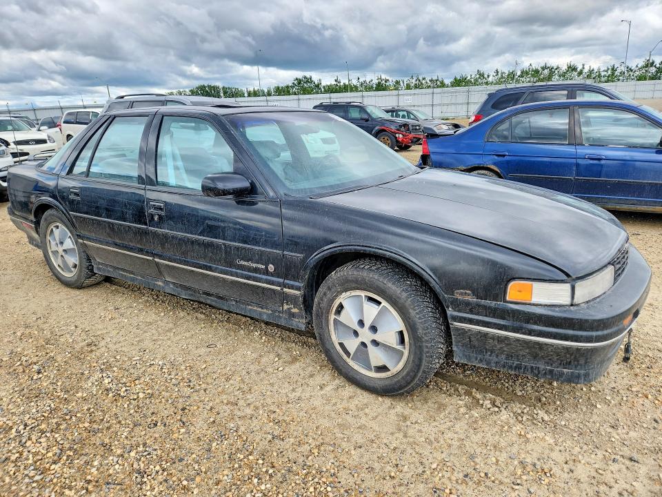 1991 Oldsmobile Cutlass supreme VIN 1G3WR51T7MD345627 COPART salvage auction — VANDALISM, AB - BOS - SALVAGE, sold $425 on 2026-07-02 (photo 4)