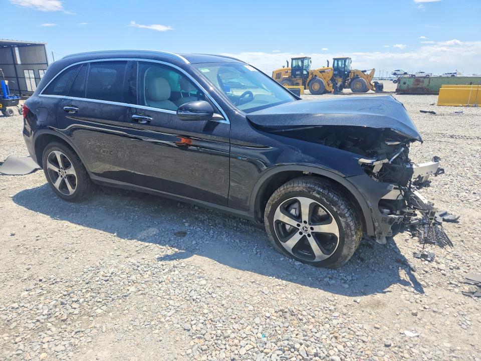 2019 Mercedes-benz Glc VIN WDC0G5EB6KF605265 COPART salvage auction — FRONT END, Co - Public - Salvage Title, sold $2,250 on 2026-07-30 (photo 4)