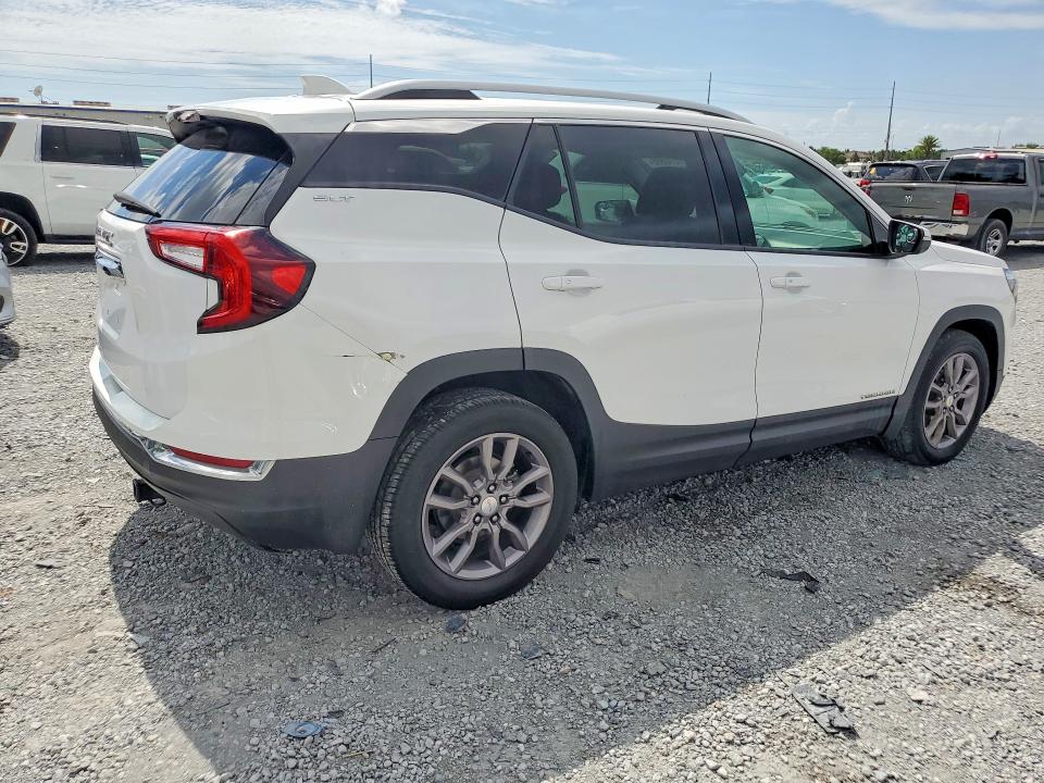 2023 Gmc Terrain VIN 3GKALPEG2PL103142 COPART salvage auction — MINOR DENT/SCRATCHES, Va - Certificate Of Title, sold $9,900 on 2026-07-27 (photo 3)