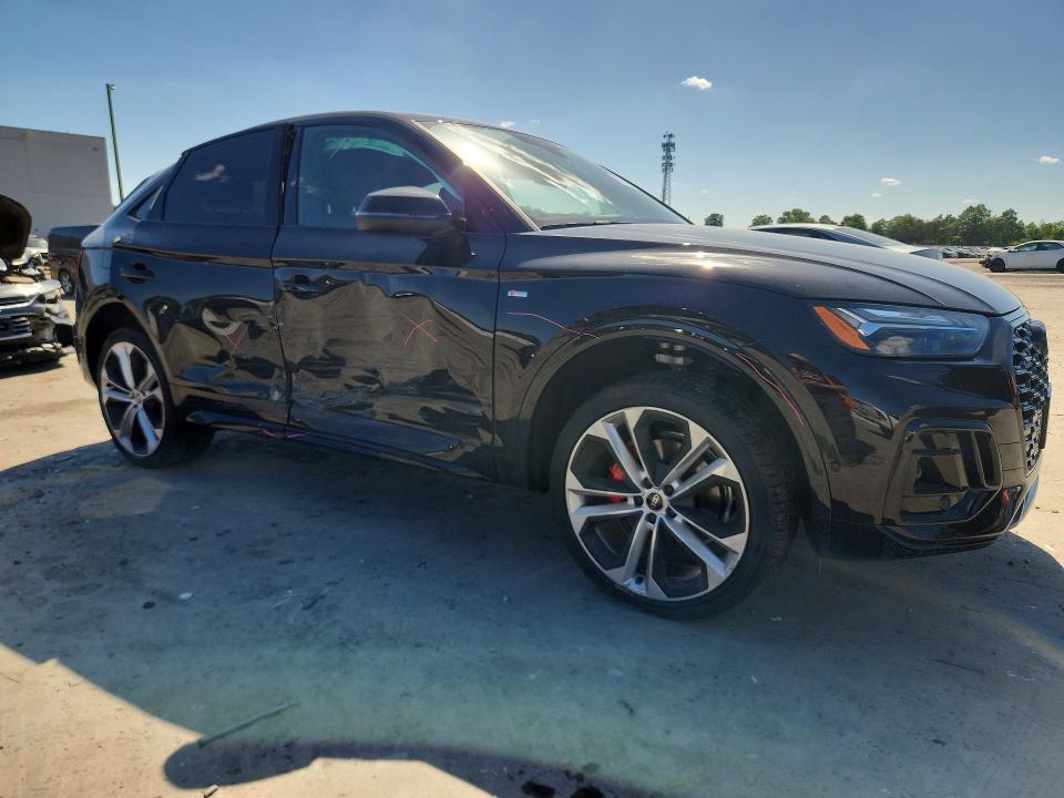 2024 Audi VIN WA16AAFY2R2076857 COPART salvage auction — SIDE, Va - Cert Of Title - Salvage, sold $17,900 on 2026-07-22 (photo 4)